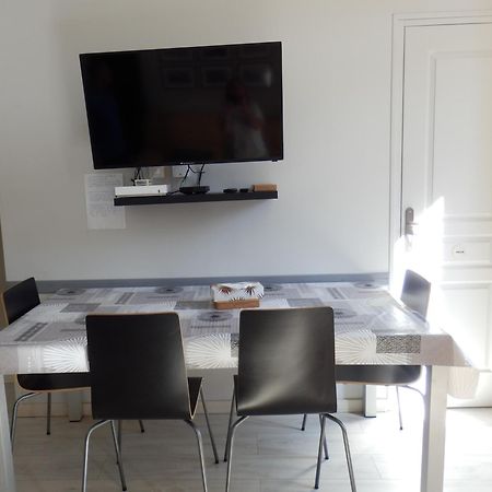 Agreable T2 Au Centre De Luchon Apartman Bagnères-de-Luchon Kültér fotó